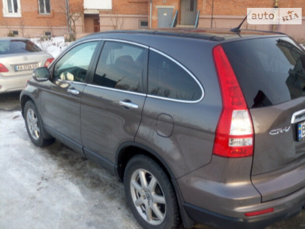 Honda CR-V 2012 года