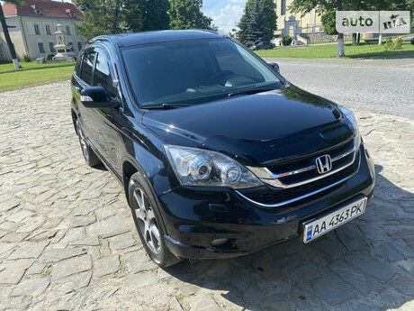 Honda CR-V 2011 года