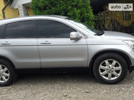 Хонда СРВ 2007 года Honda CR-V 2007 года