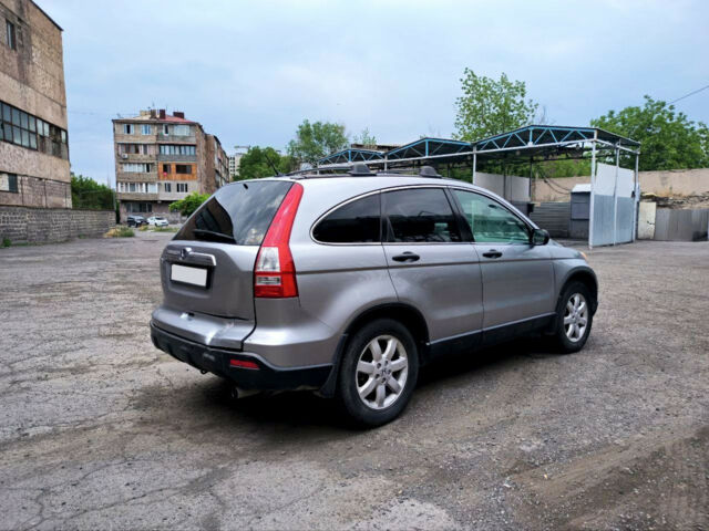 Honda CR-V 2007 года