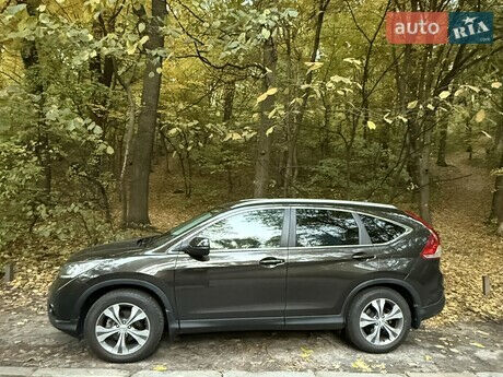 Honda CR-V 2013 року