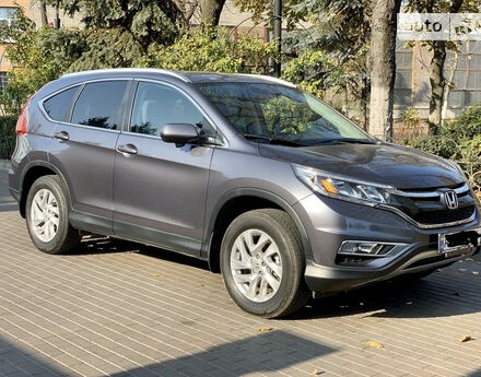 Honda CR-V 2016 года