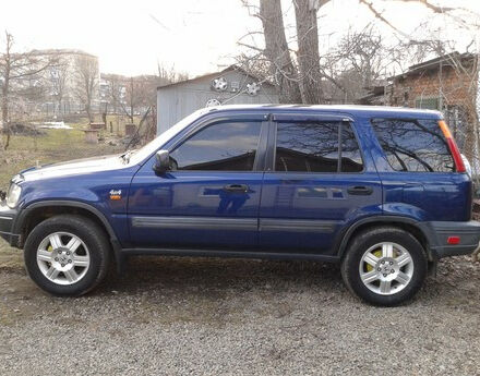 Honda CR-V 1998 року