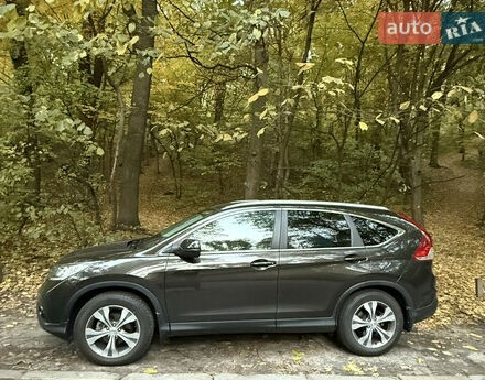 Honda CR-V 2013 года