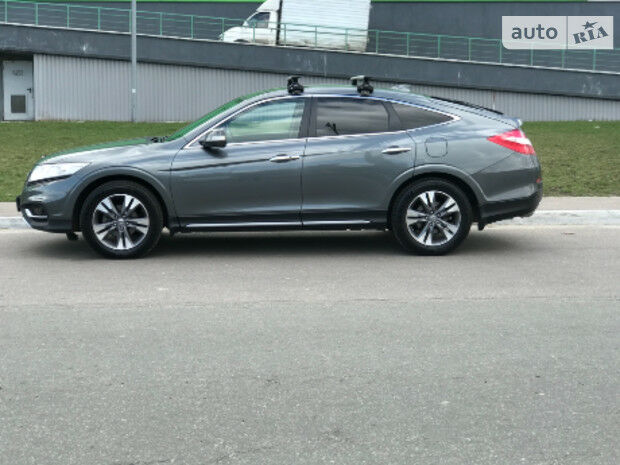 Honda Crosstour 2014 года