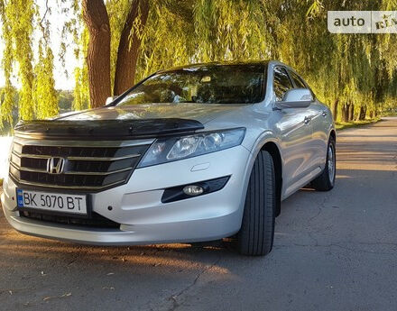 Фото на відгук з оцінкою 5   про авто Honda Crosstour 2011 року випуску від автора “Василий” з текстом: Авто супер! Владею 3,5 лет. Хороший клиренс-20,5 см., супер проходимость для кроссовера. Комфорт ...