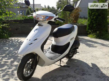 Хонда Дио 2001 года Honda Dio 2001 года