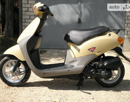 Honda Dio 2005 года