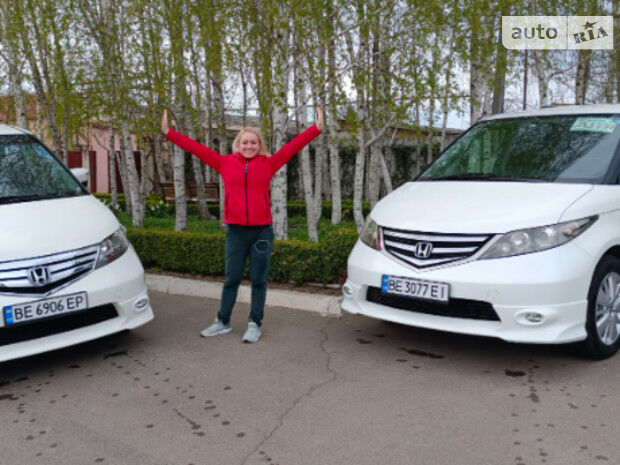 Хонда Элизион 2008 року Honda Elysion 2008 року