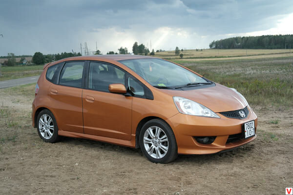 Honda FIT 2009 года