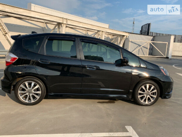 Honda FIT 2012 року