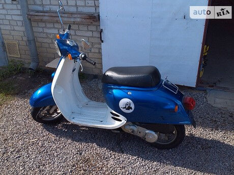 Хонда Гиорно 2004 року Honda Giorno 2004 року