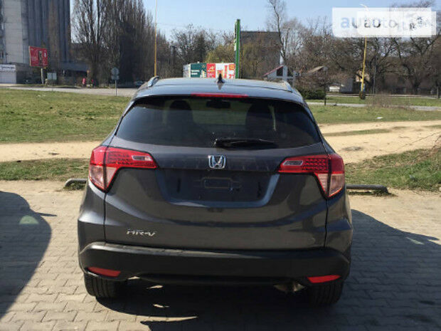 Honda HR-V 2015 года