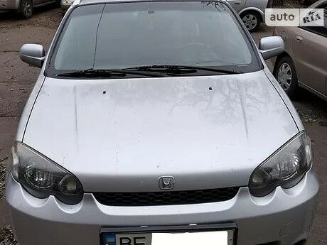 Хонда ХРВ 2004 року Honda HR-V 2004 року