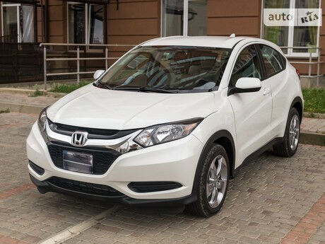 Honda HR-V 2017 года