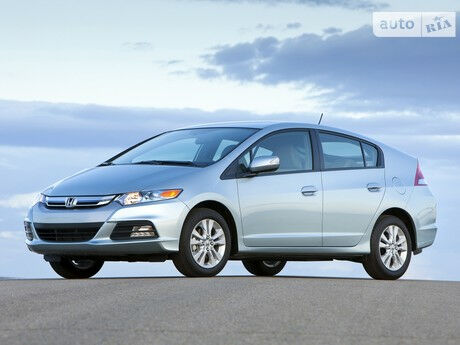 Хонда Инсайт 2011 року Honda Insight 2011 року