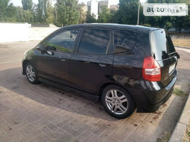 Honda Jazz 2006 року