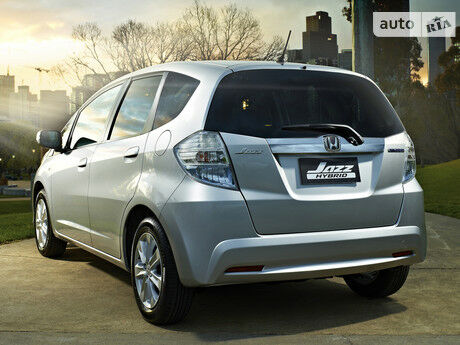 Хонда Джаз 2007 года Honda Jazz 2007 года