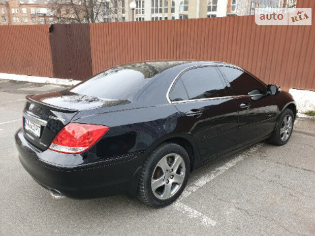 Honda Legend 2006 года