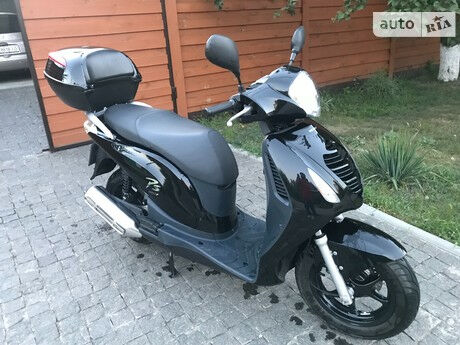 Хонда ПС 2009 року Honda PS 2009 року