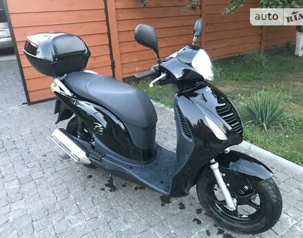 Фото на отзыв с оценкой 5 о Honda PS 2009 году выпуска от автора "Klays12" с текстом: начнём с того что мне очень нравится такой аппарат, по городу ему цены нет летом ездить одно удов...