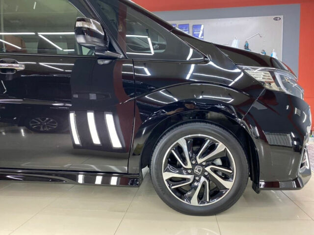 Honda StepWGN 2017 года