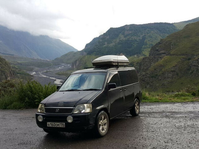 Honda StepWGN 2000 года