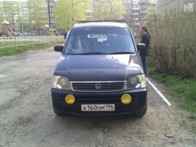 Honda StepWGN 2000 года
