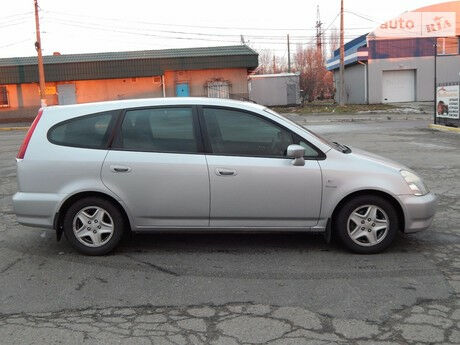Хонда Стрим 2001 года Honda Stream 2001 года