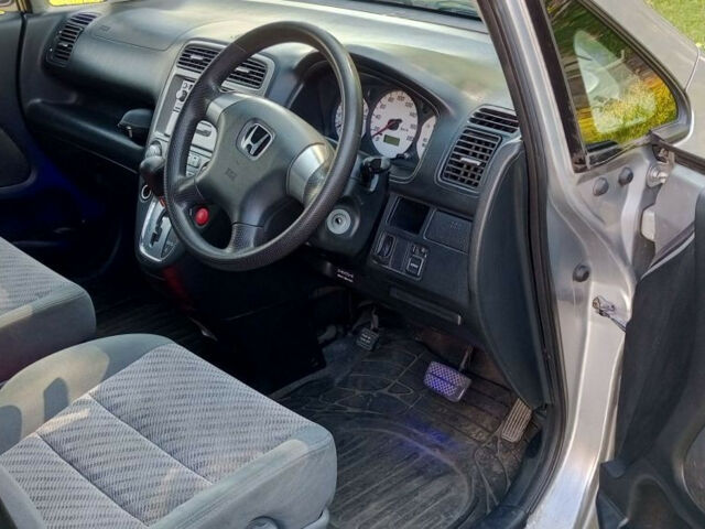 Honda Stream 2004 года
