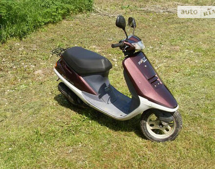 Фото на відгук з оцінкою 4.2   про авто Honda Tact 1988 року випуску від автора “weter1122” з текстом: Купил я этот скутер летом в 2014 году по нету, скутер старенький на вид как новый, два года ездил...