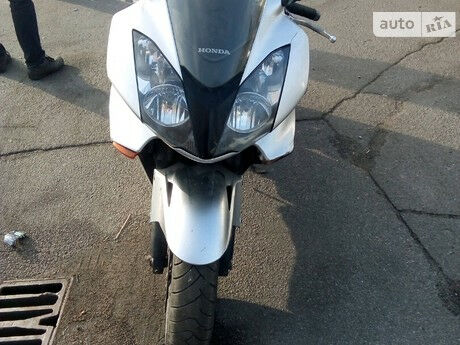 Honda VFR 800 2002 года