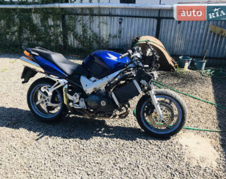 Honda VFR 800 2004 года - Фото 3 авто