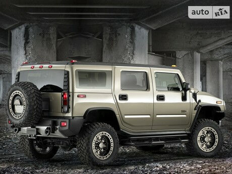 Hummer H2 2008 года