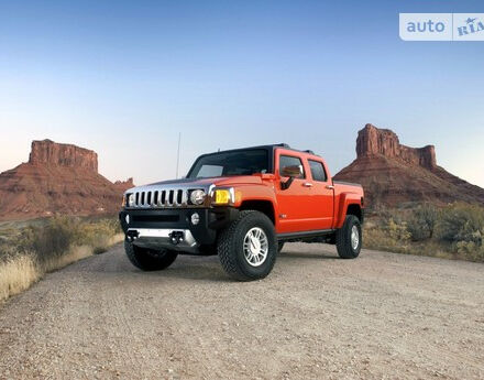 Hummer H3 2011 року