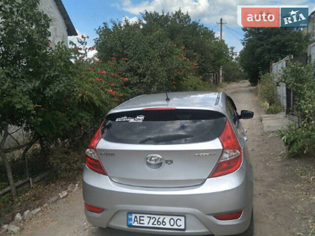 Hyundai Accent 2012 року