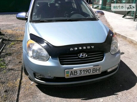 Хендай Акцент 2009 року Hyundai Accent 2009 року