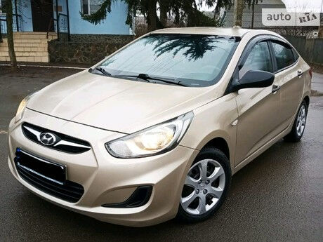 Hyundai Accent 2013 года