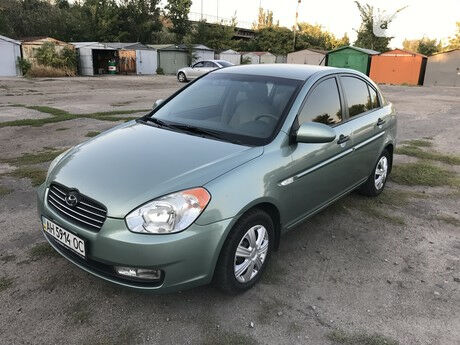 Hyundai Accent 2008 року