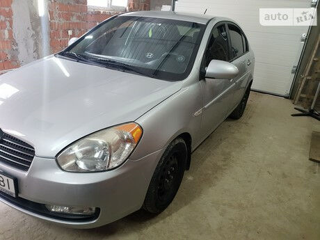 Hyundai Accent 2008 года