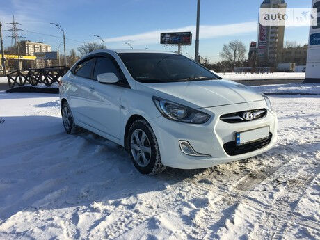 Hyundai Accent 2012 року