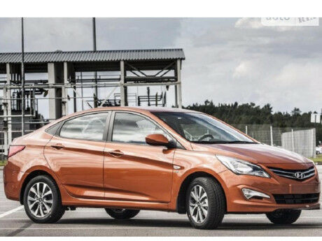 Хендай Акцент 1999 года Hyundai Accent 1999 года
