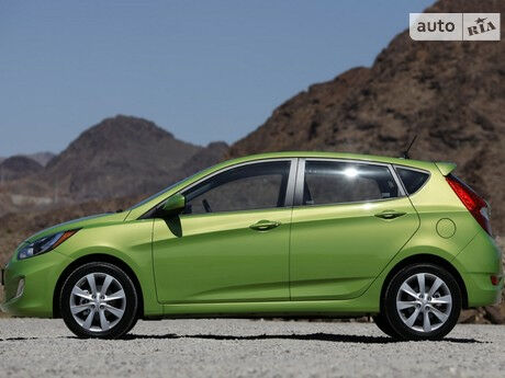 Хендай Акцент 2008 года Hyundai Accent 2008 года