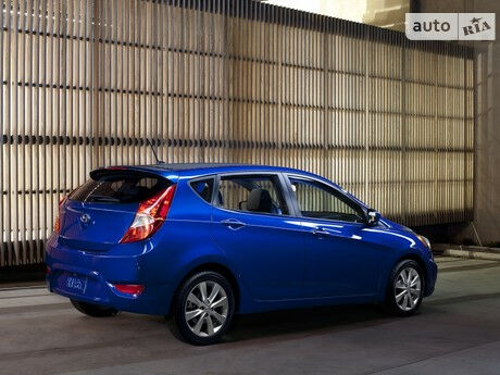 Хендай Акцент 2006 года Hyundai Accent 2006 года