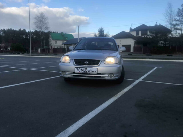 Hyundai Accent 2003 року