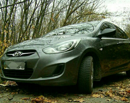 Hyundai Accent 2011 года