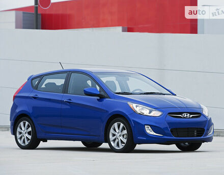 Hyundai Accent 2011 року