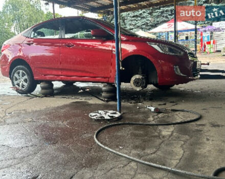 Hyundai Accent 2014 року