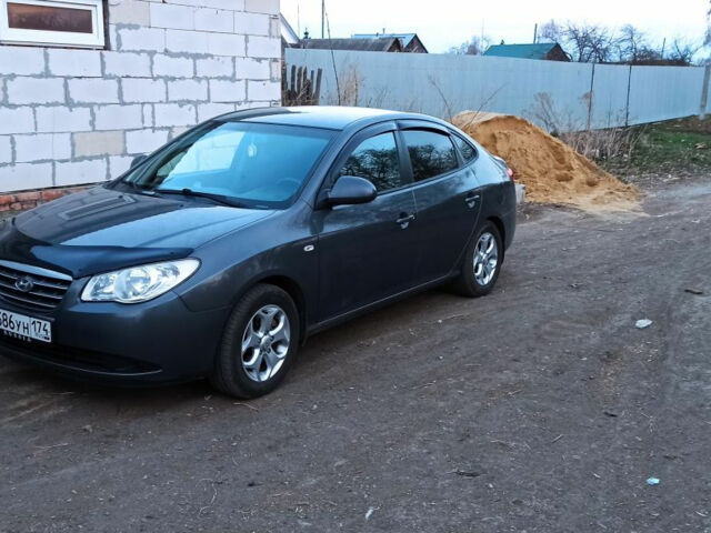 Hyundai Elantra 2008 года