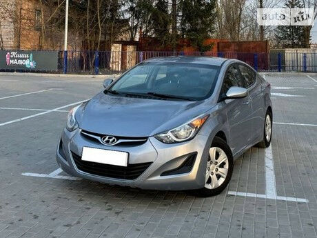 Hyundai Elantra 2015 года